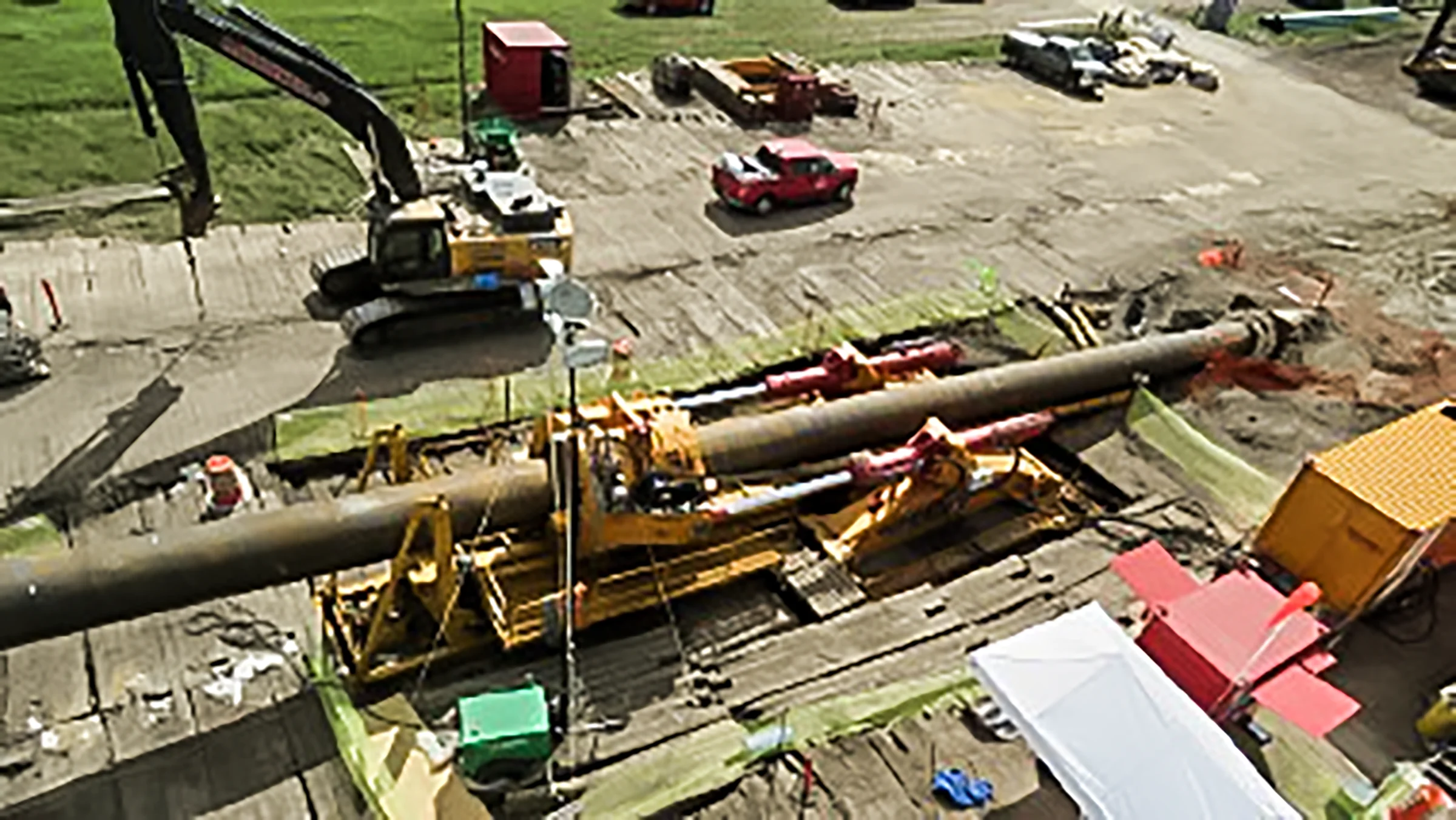 A Direct Pipe rig directs a pipe into the ground